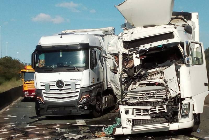 Sunkvezimiu avarija zalos vertinimas bei administravimas